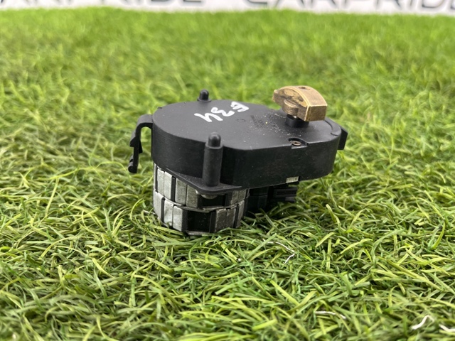 64118364761 BMW Привод заслонки печки купить в Одесса