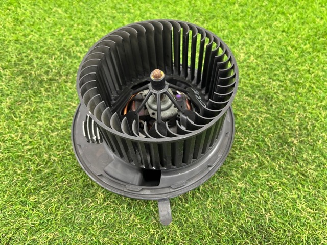 Отопителя салона 64119227670 BMW