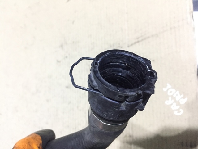 64216910759 BMW Шланг (патрубок) радиатора охлаждения нижний купить в Киев