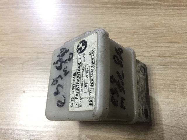 Датчик антикрена 65758367604 BMW