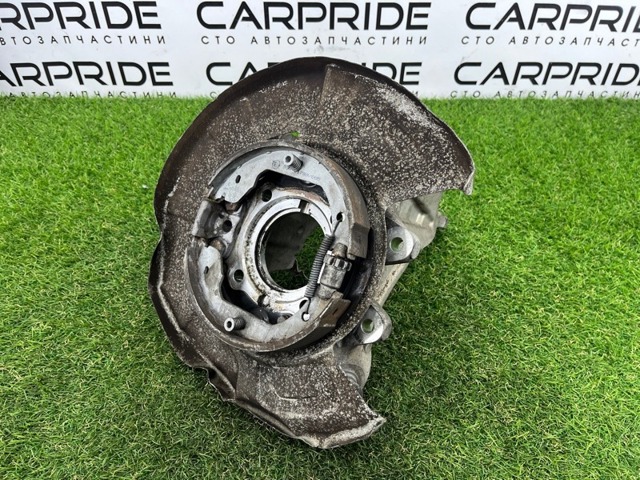 6770983 BMW Цапфа (поворотный кулак) задний левый купить в Каменское