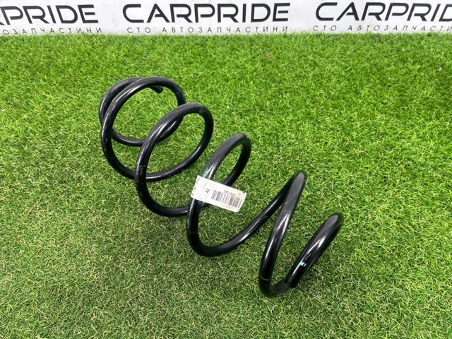 Пружина передней подвески 6787136 BMW