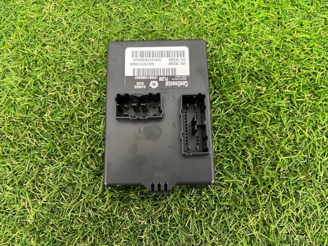 ЭБУ открытия крышки багажника/двери 3-й (5-й) 68140669AF CHRYSLER