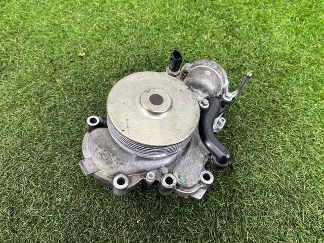 CHRYSLER 68211202AB Помпа водяная (насос) охлаждения в наличии Черкассы