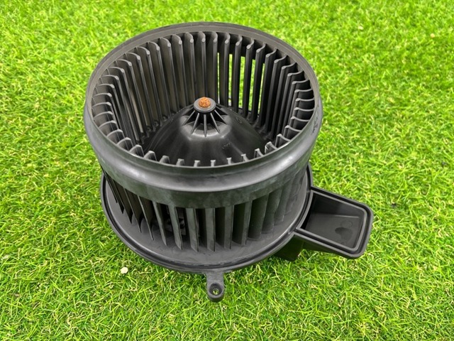 Электромотор печки 68224166AB CHRYSLER