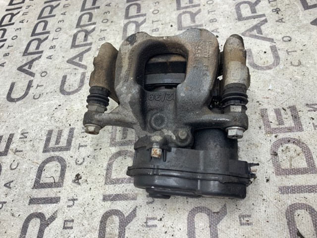 68263295AA CHRYSLER Суппорт задний правый купить в Сумы