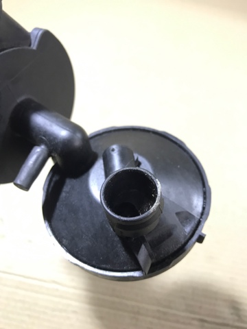 7501566 BMW Клапан PCV вентиляции картерных газов купить в Украина
