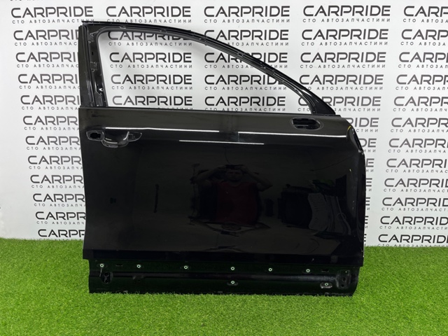 Пассажирская передняя дверь 7P0831312B PORSCHE