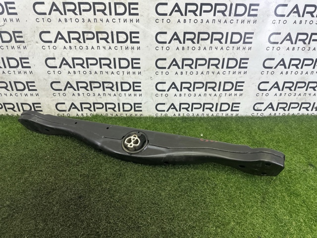 7P6399225C Балка крепления коробки передач купить Павлоград