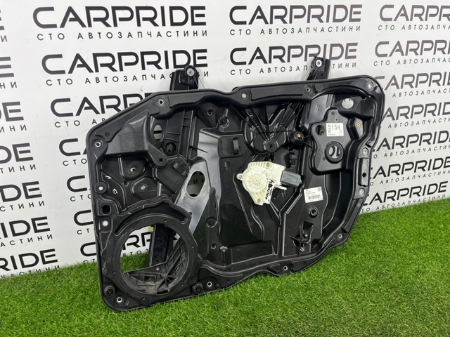 VAG 7P6837756B Стеклоподъемник передней правой двери в наличии Ирпень