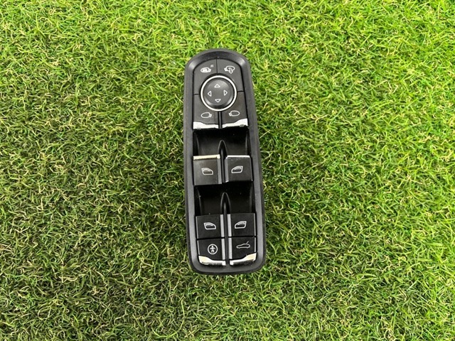 Кнопки переднего левого стекло подъемника 7PP959858MDML PORSCHE
