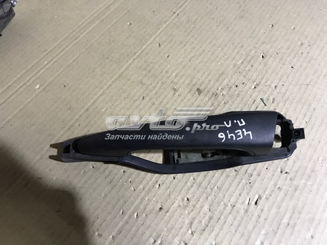 Ручка передней двери наружная, левая 8216125 BMW