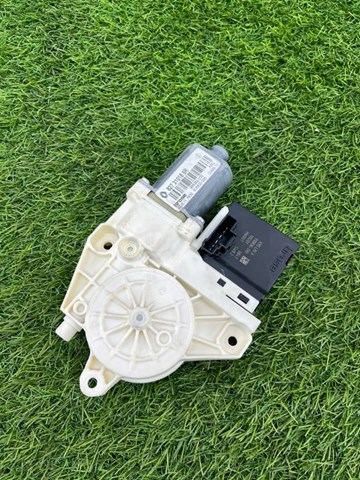 827310185R RENAULT Мотор стеклоподъемника двери задней левой купить в Ужгород