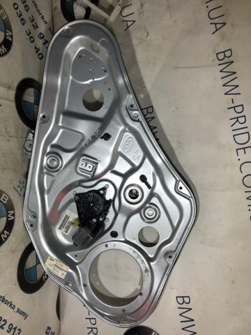 Механизм стеклоподъемника двери задней, правой 834022P000 HYUNDAI