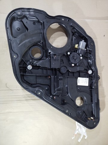 Мотор стеклоподъемника двери задней, правой 834603Q001 HYUNDAI