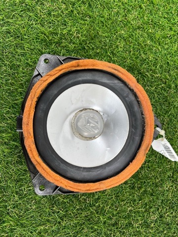 Динамик передней двери 86160AC280 TOYOTA