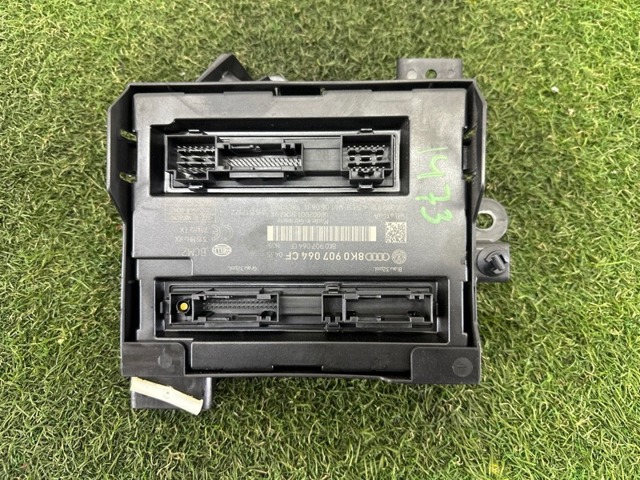 VAG 8K0907064CF в наличии Черкассы