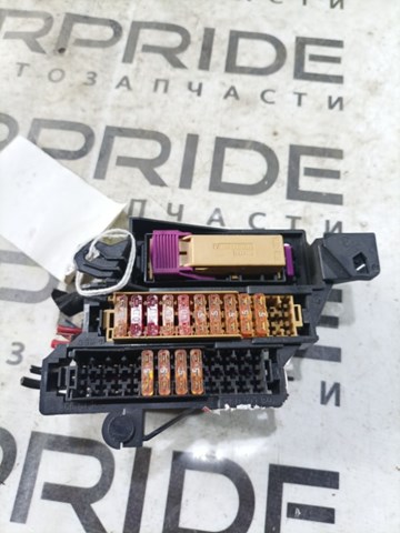 Корпус блока предохранителей 8K0971846 VAG