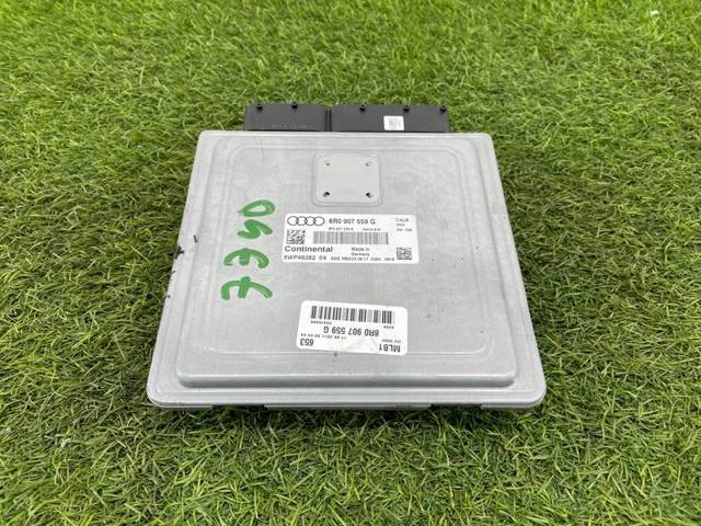ЭБУ двигателем 8R0907559G VAG