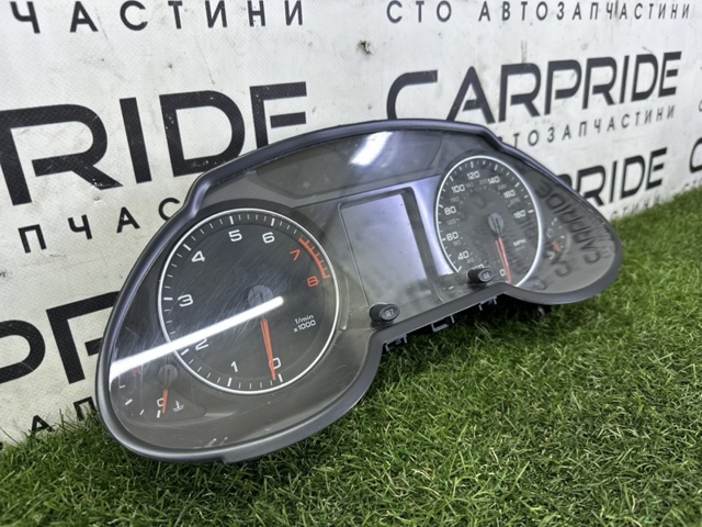 8R0920981G Приборная доска (щиток приборов) купить Чернигов
