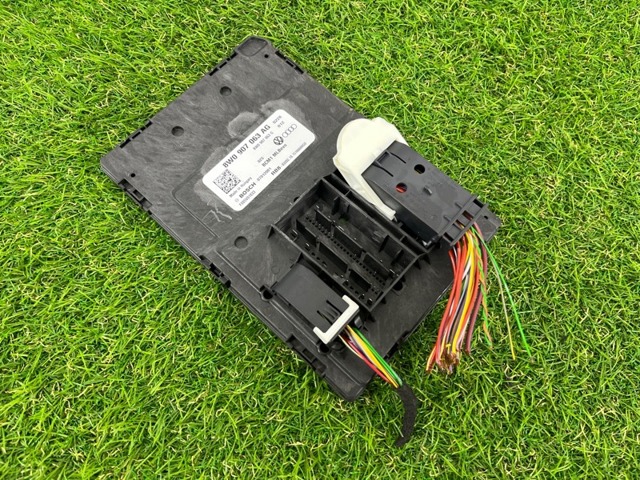 Блок комфорта 8W0907063AG VAG