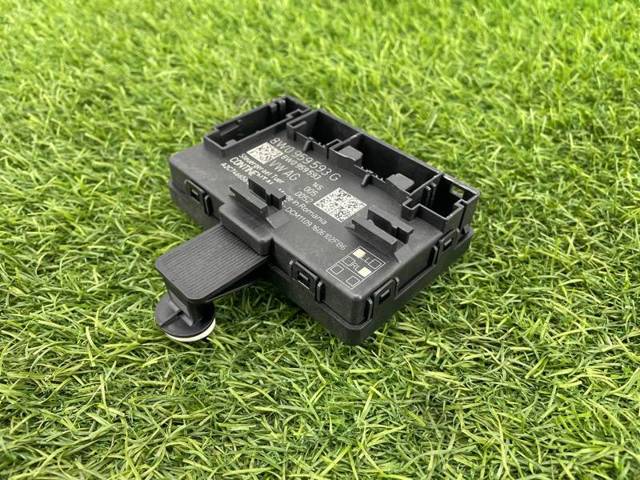VAG 8W0959593G Блок комфорта передней двери в наличии Черкассы