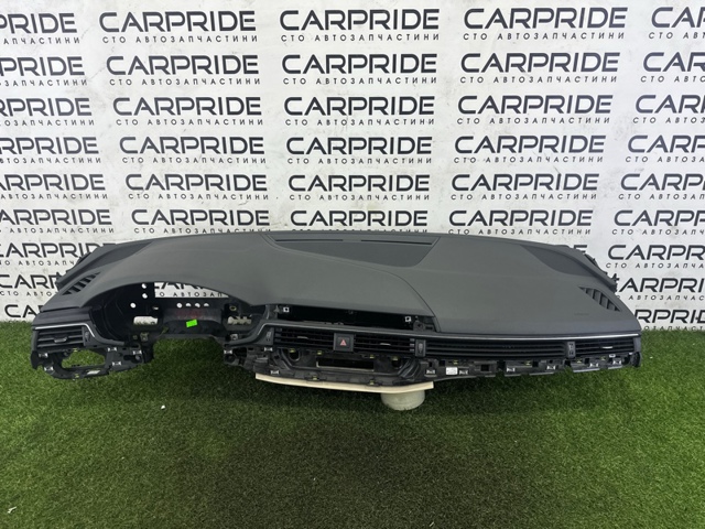 Панель приборная торпеды 8W1857001KMBX VAG