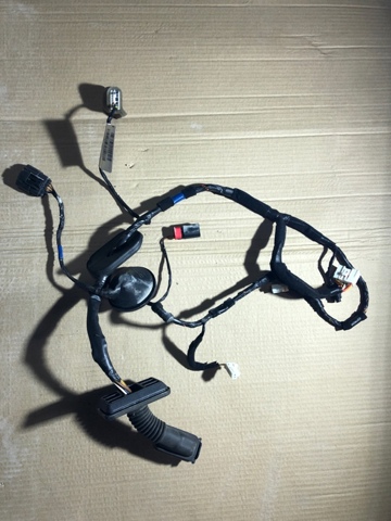 916103Q010 HYUNDAI купить в Полтава