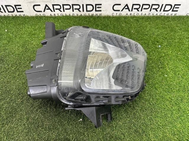 92102K0040 HYUNDAI Фара правая купить в Полтава