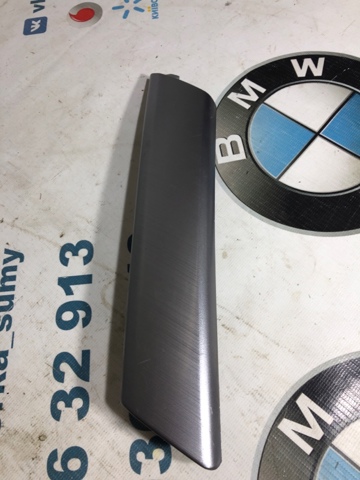Облицовка внутренней ручки двери, передней, правой 94237SG000 SUBARU