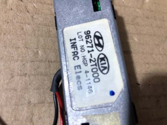 962712T000 HYUNDAI купить в Ровно