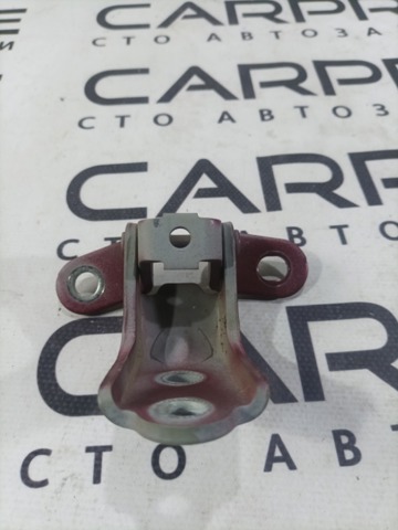 Петля водительской двери A046057 HYUNDAI