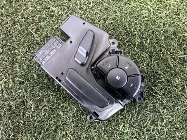 MERCEDES A16487044109051 в наличии Винница