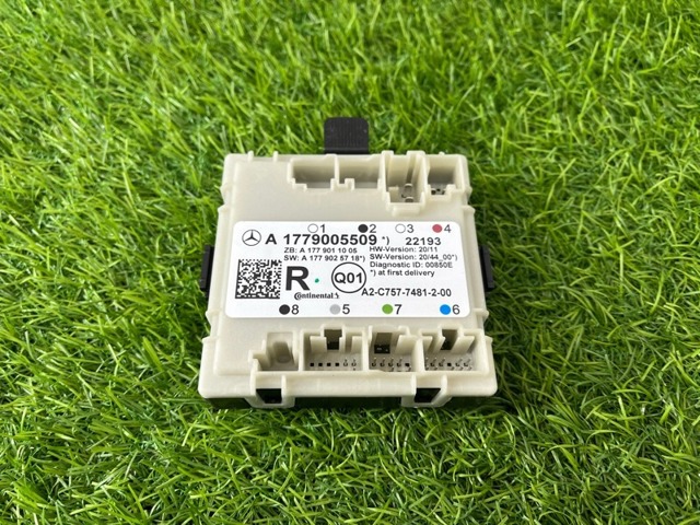 Блок комфорта задней двери A1779008511 MERCEDES