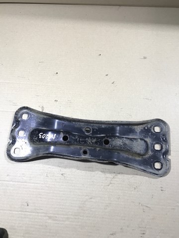 Кронштейн КПП A2032420401 MERCEDES
