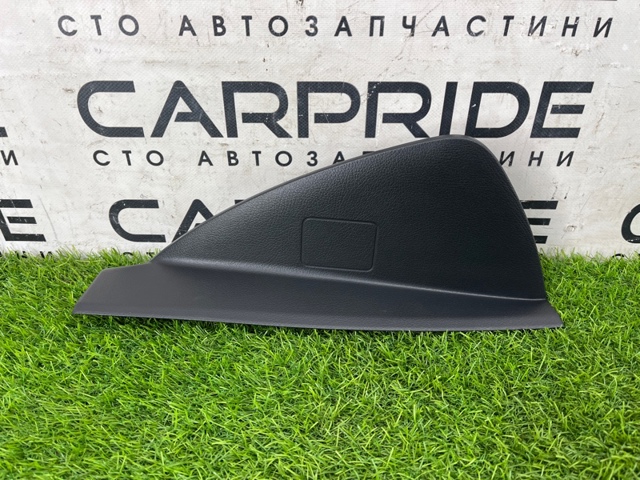 Крышка боковая панели "торпедо", правая A24768901009051 MERCEDES