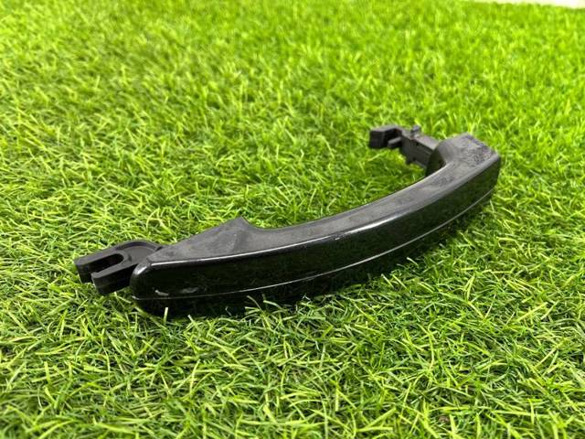FORD AM51U22404CA Ручка двери передней наружная правая в наличии Винница