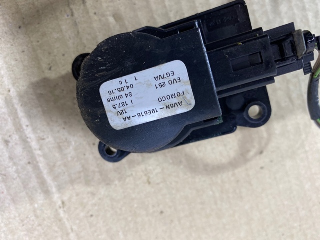 AV6N19E616AA FORD Привод заслонки печки купить в Черновцы