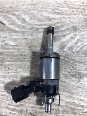 CP9Z9F593B FORD Топливные форсунки купить в Житомир