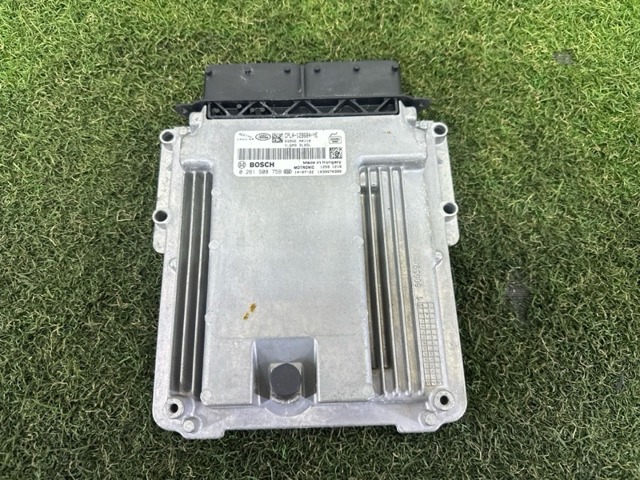 Компьютер двигателя CPLA12B684YE LAND ROVER