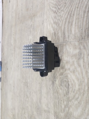 Реле печки DG9H19E624AA FORD