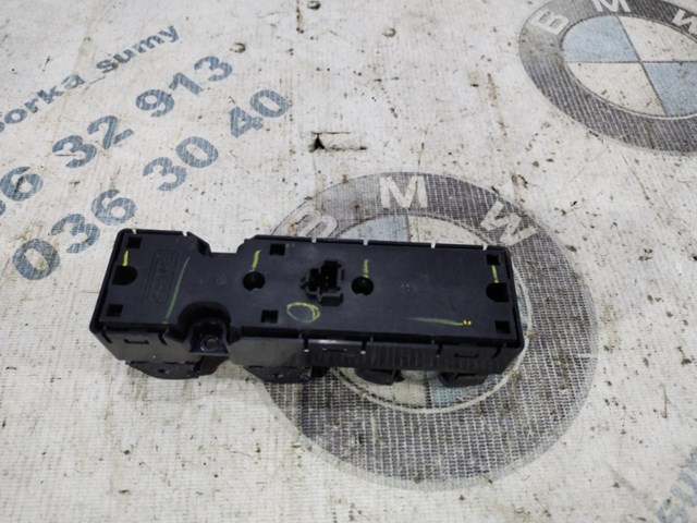 FORD DG9T14540ABW Кнопочный блок управления стеклоподъемником передний левый в наличии Украина