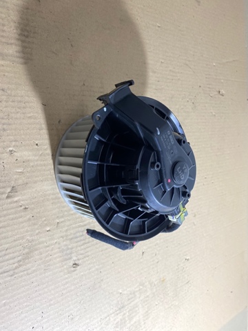 F00S3B2381 HYUNDAI купить в Ирпень