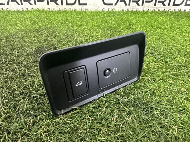 LAND ROVER FK7211654BC в наличии Львов