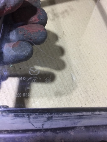 GS1D72661 MAZDA Стекло-форточка двери задней правой купить в Житомир