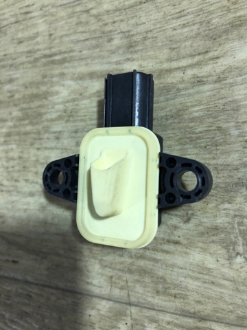 HM5Z14B345A FORD Датчик удара купить в Запорожье
