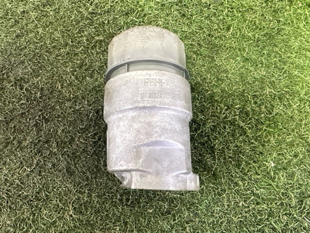 Корпус масляного фильтра LR010722 LAND ROVER