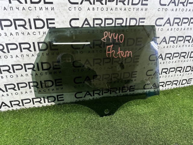 LR026714 Стекло двери задней правой купить Ужгород