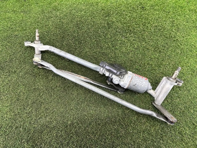 LAND ROVER LR033035 Трапеция дворников в наличии Тернополь