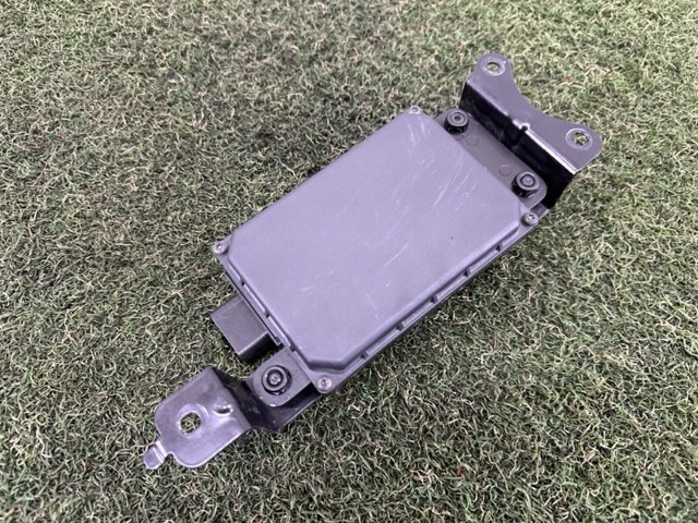 LR033405 LAND ROVER купить в Сумы